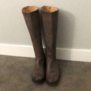 Frye Boots 8
